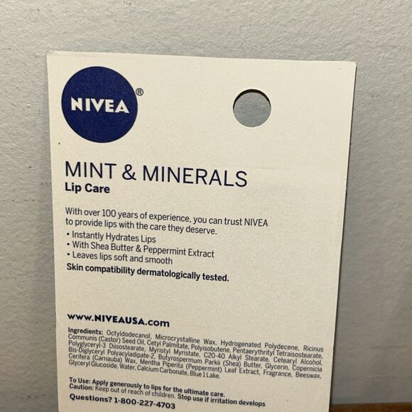 6 Packs, Nivea Mint & Mineral Refreshing Lip Care Shea & Peppermint Extract - Picture 6 of 7